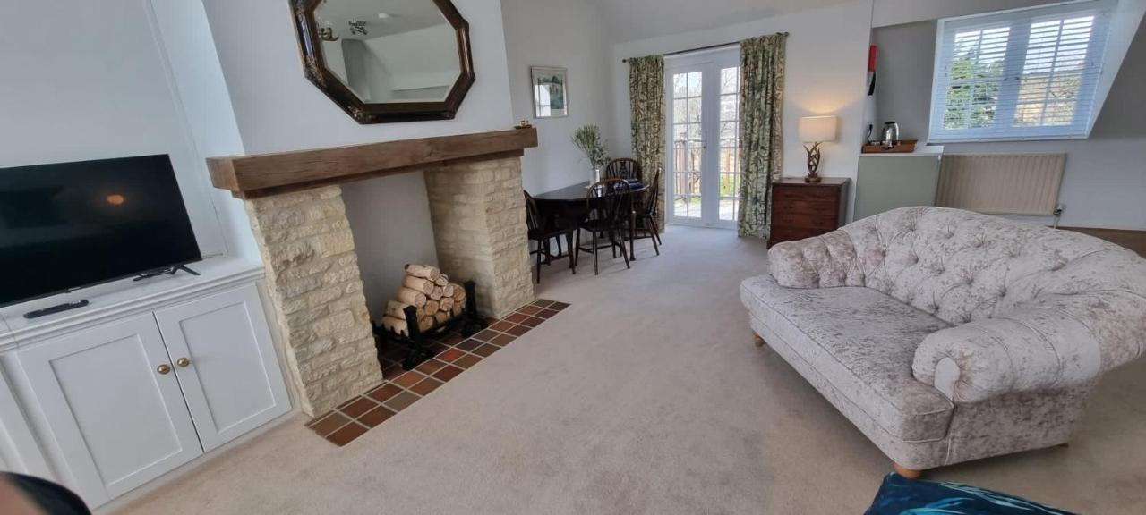 Villa Yew Tree House Woodstock